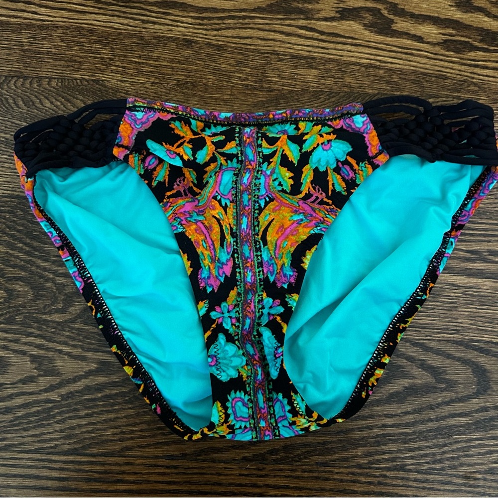 Nanette Lepore Swimwear - Picture 3 of 13